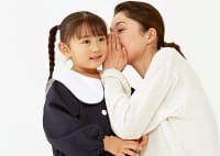 Mẹ ơi, hôm nay bố gặp cô xinh tươi!
