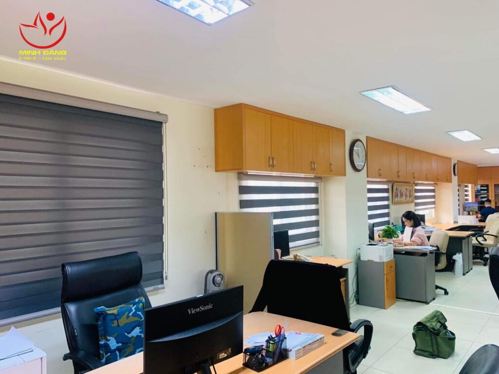 Rèm cầu vồng Hàn Quốc cho công ty 02